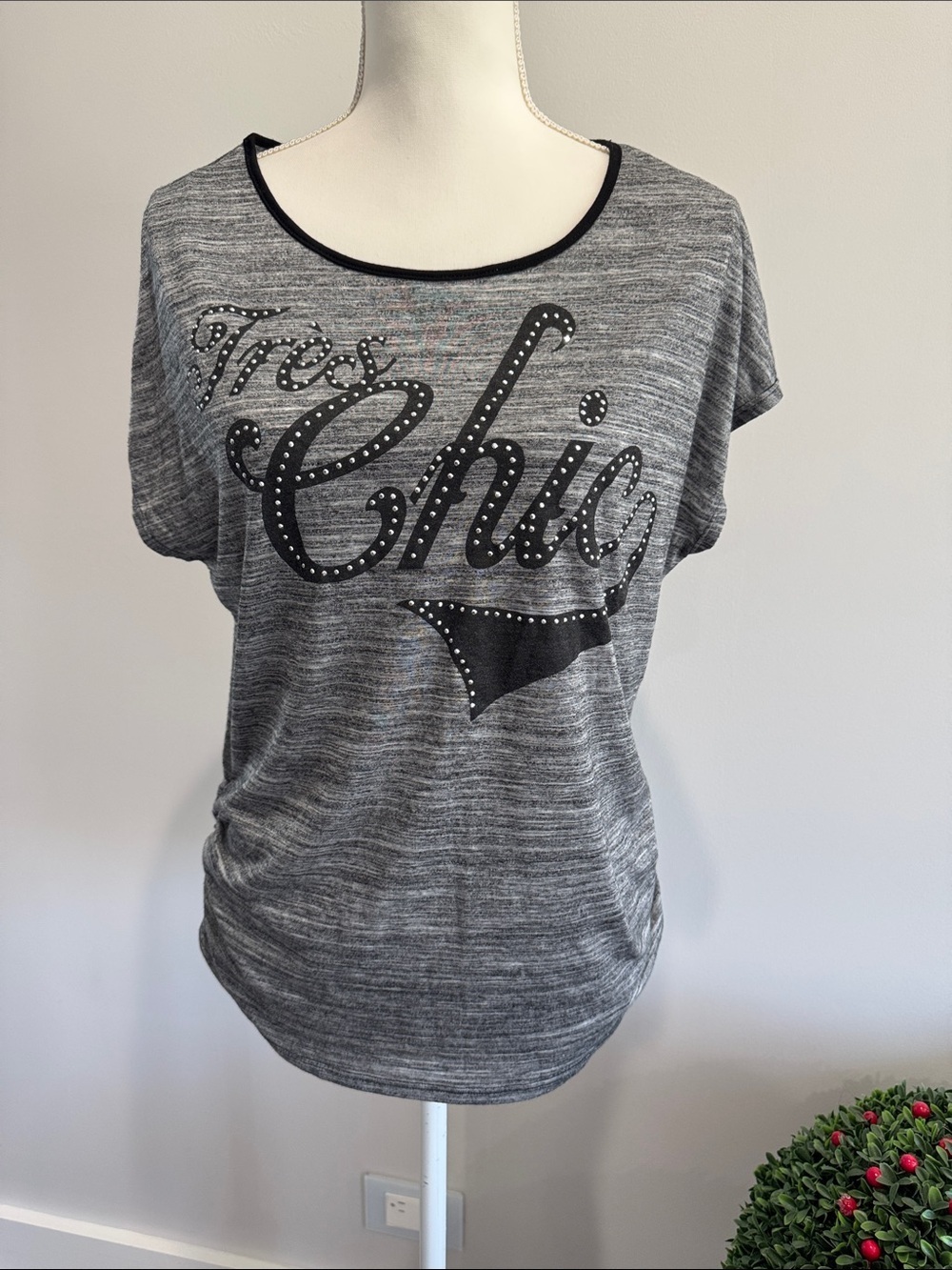 Vanilla Sugar Grey 'Tres Chic' Studded Graphic Tee - Women Sz L